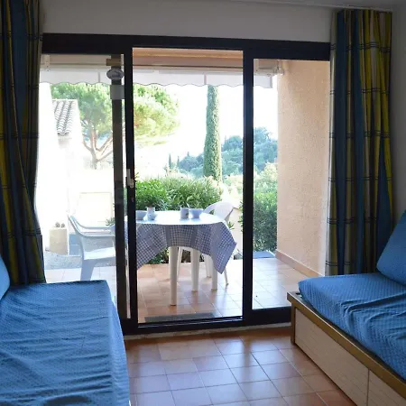 La Croix-valmer, 2 Pièces, 4 Personnes - Fr-1-226b-47 * La Croix-Valmer
