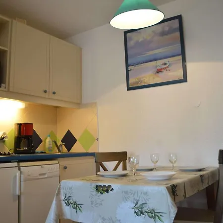 La Croix-valmer, 2 Pièces, 4 Personnes - Fr-1-226b-47 * La Croix-Valmer
